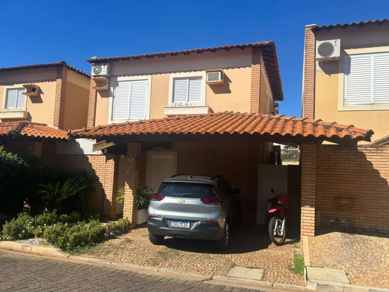 Casa em Condominio Las Palmas