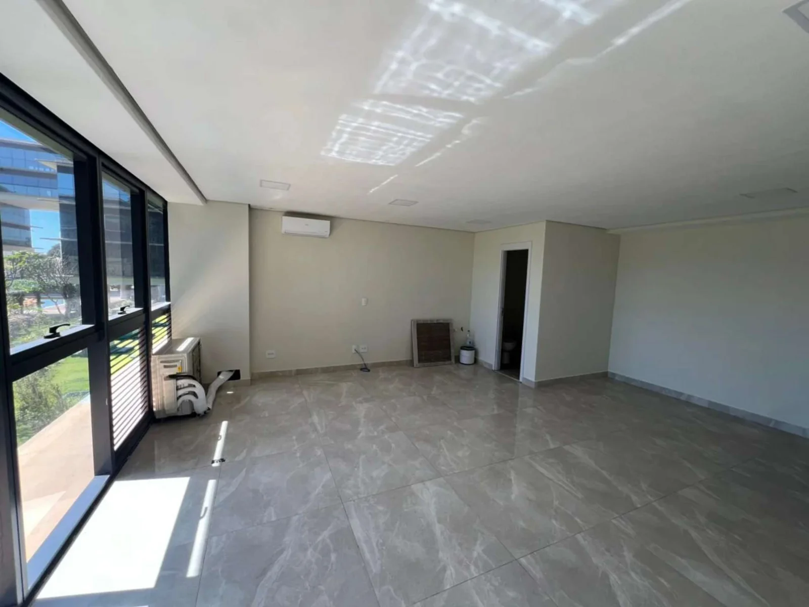 Sala Comercial no Georgina Business Park, foto 2
